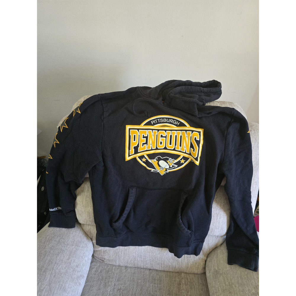 CCM Pittsburgh Penguins Youth Kids Size Large (L) Sweatshirt Hoodie
